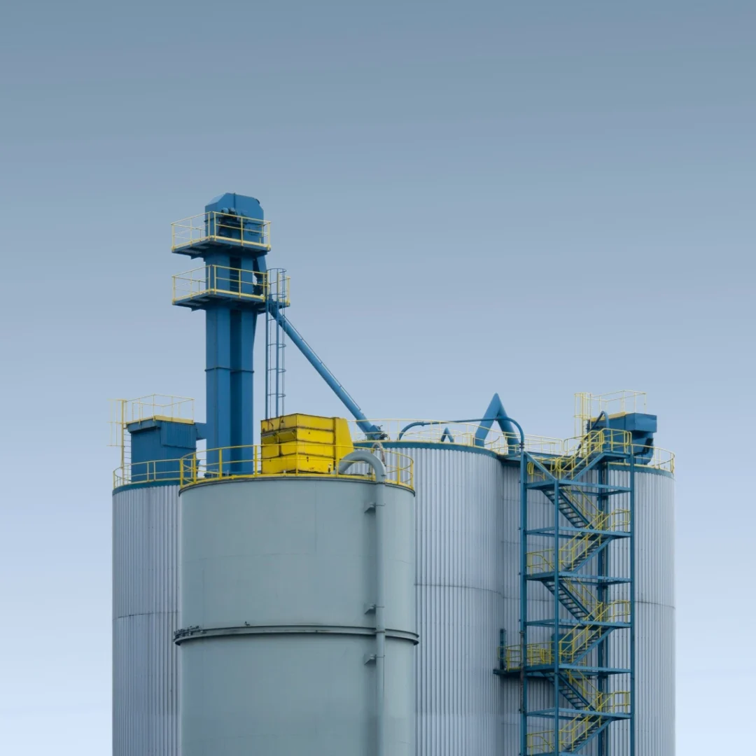 Drilling Fluids - lubricate and cool the drill bit